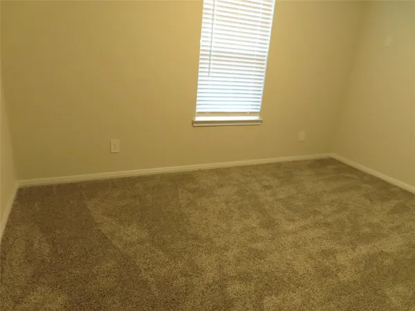 $2,800 | 10818 Sugar Pne Lane, Rosharon, TX 77583