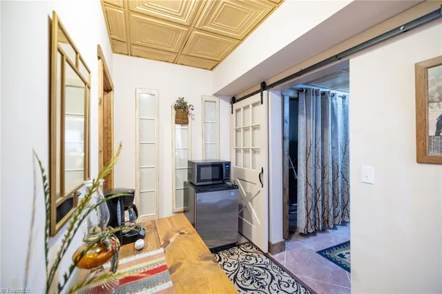 $685,000 | 703 Powder Horn Mountain Road, Deep Gap, NC 28618