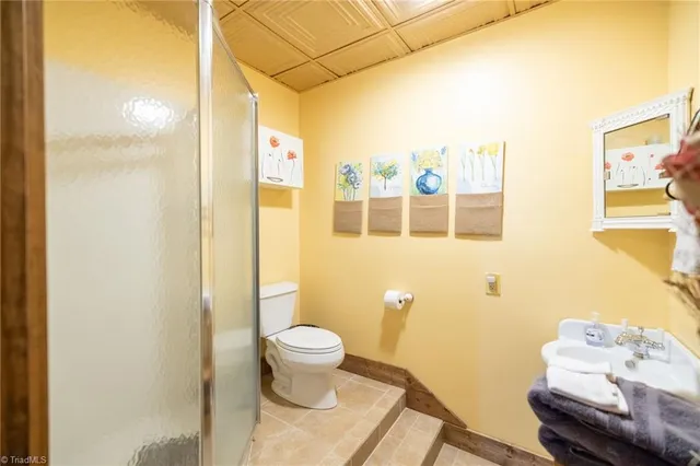 $685,000 | 703 Powder Horn Mountain Road, Deep Gap, NC 28618