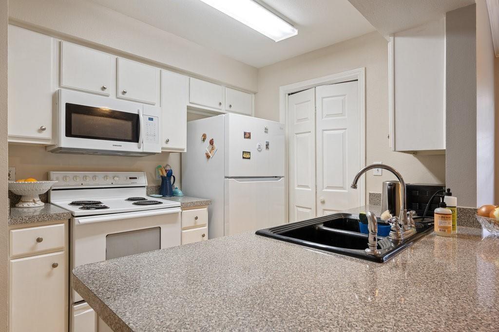 501 West 26th Street, Unit 119 Austin, TX 78705 - Photo 8 of 16