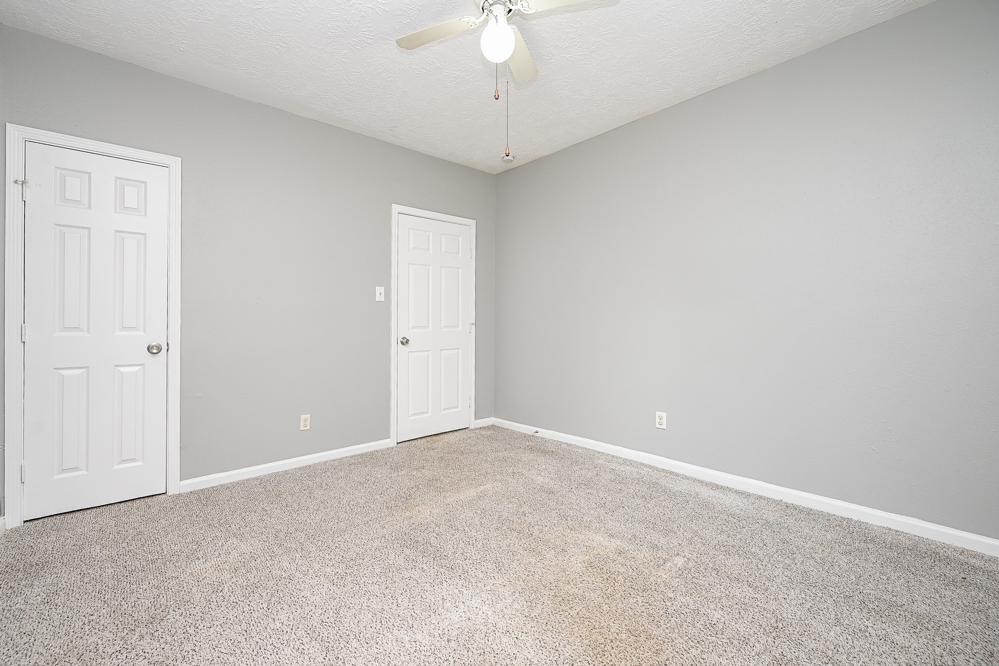8007 Carver Road Houston, TX 77088 - Photo 17 of 30 Gallery Image 17