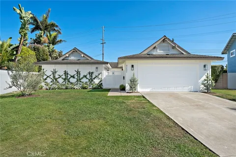 $1,849,000 | 9202 Aloha Drive, Huntington Beach, CA 92646