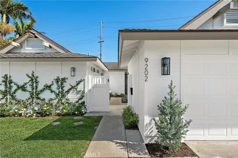 $1,849,000 | 9202 Aloha Drive, Huntington Beach, CA 92646