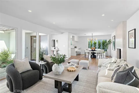 $1,849,000 | 9202 Aloha Drive, Huntington Beach, CA 92646
