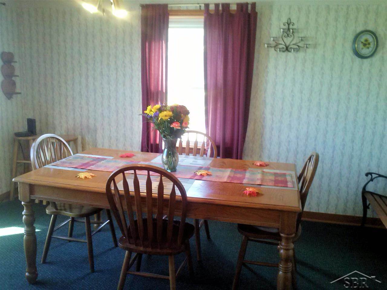 4057 South Vassar Road Vassar, MI 48768 - Photo 6 of 30 31211852-5.JPG