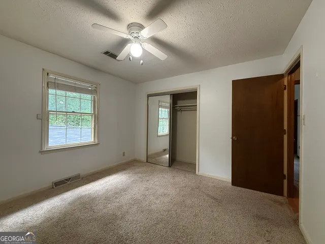 $220,000 | 54 Stonewood Forest, Toccoa, GA 30577