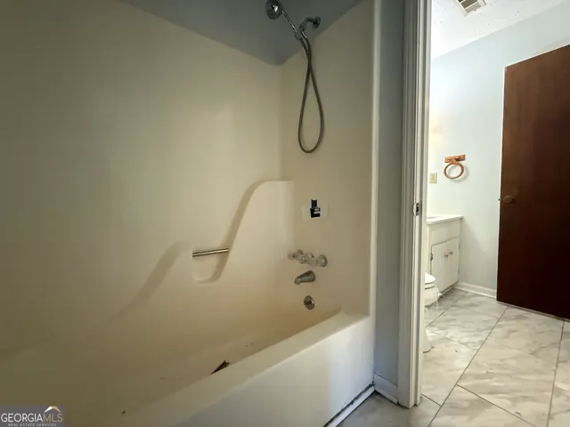 $220,000 | 54 Stonewood Forest, Toccoa, GA 30577