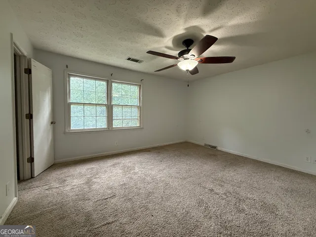 $220,000 | 54 Stonewood Forest, Toccoa, GA 30577