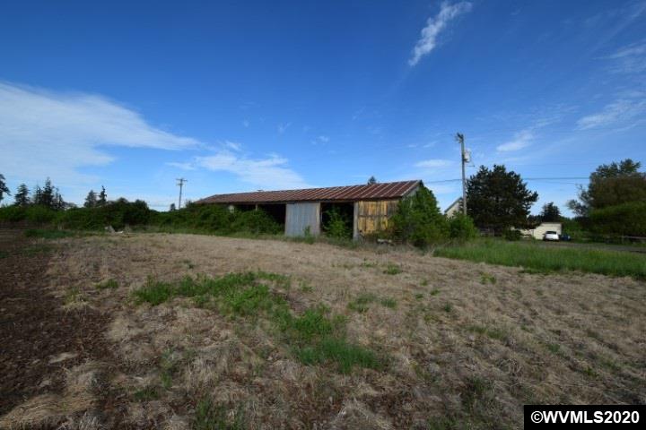 8568 Stayton (- 8588) Road Turner, OR 97392 - Photo 5 of 16 Gallery Image 5