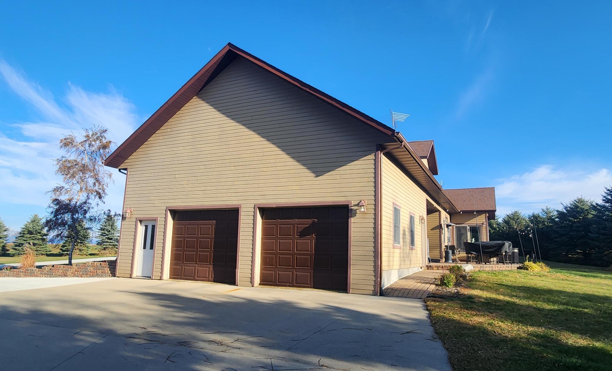 573 State Highway 30 Pipestone, MN 56164 - Photo 21 of 49