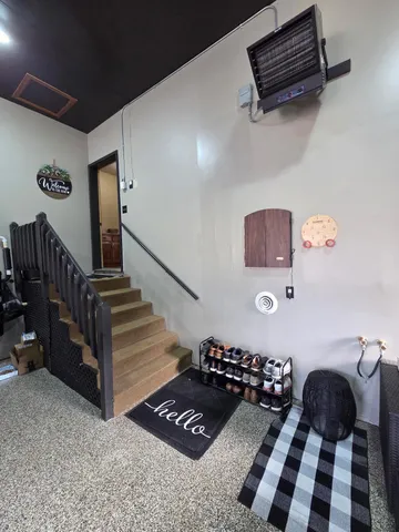 $750,000 | 573 State Highway 30, Pipestone, MN 56164