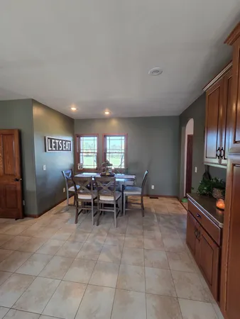 $750,000 | 573 State Highway 30, Pipestone, MN 56164