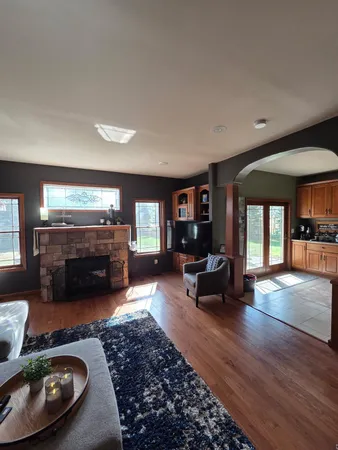 $750,000 | 573 State Highway 30, Pipestone, MN 56164