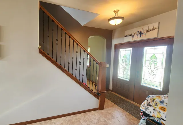 $750,000 | 573 State Highway 30, Pipestone, MN 56164