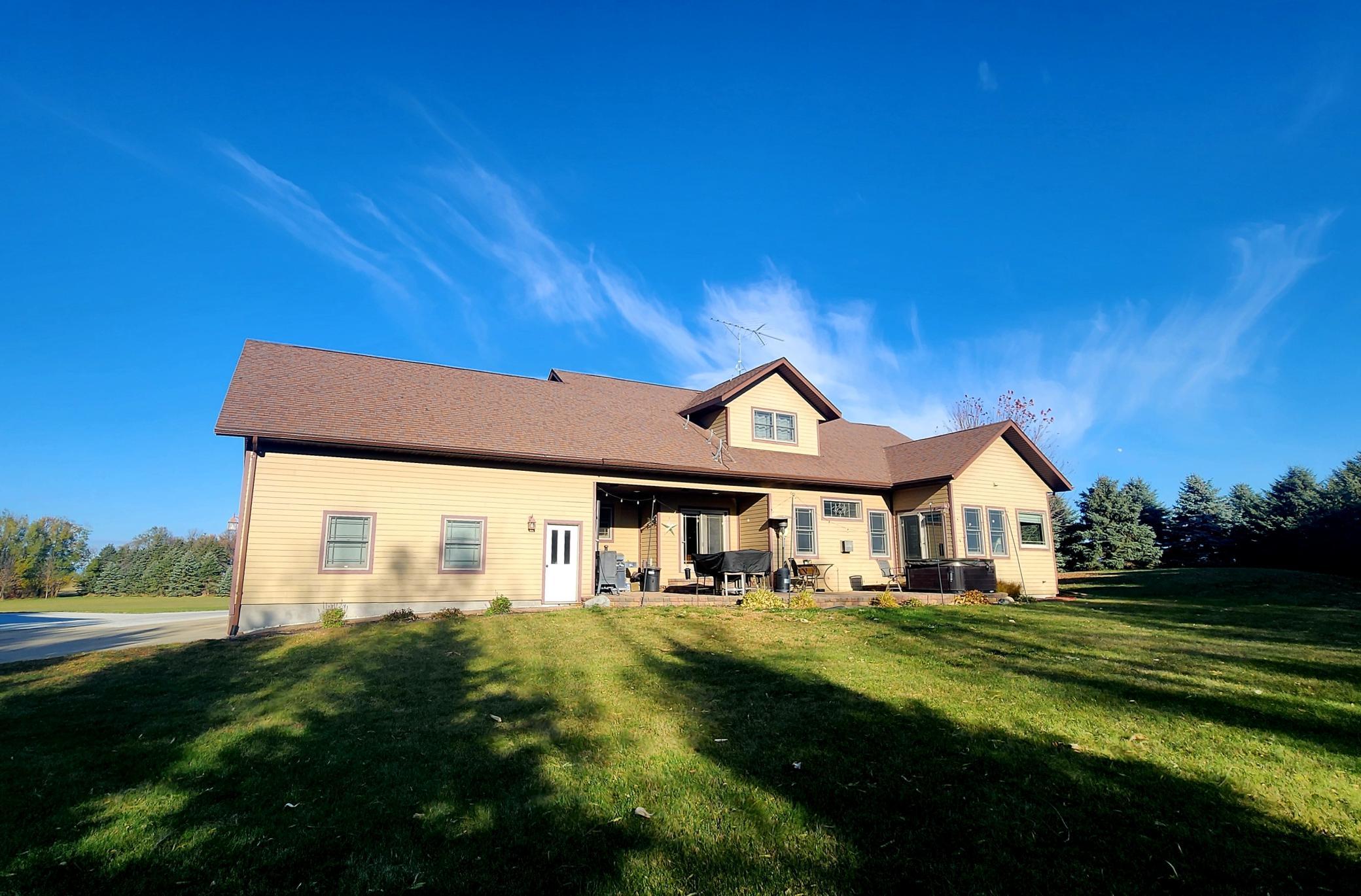 573 State Highway 30 Pipestone, MN 56164 - Photo 10 of 49