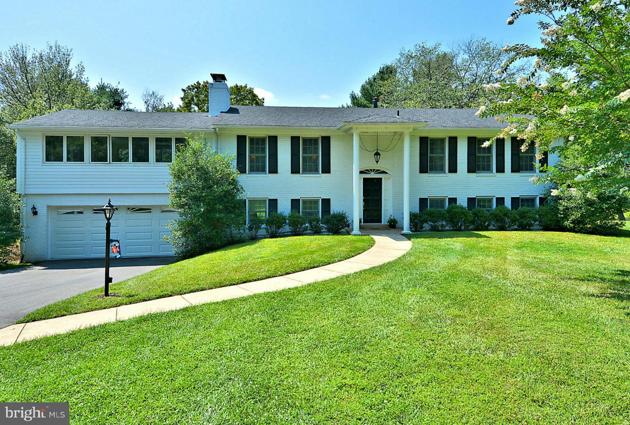 326 River Bend Road Great Falls, VA 22066 - Photo 1 of 13 Exterior (Front)