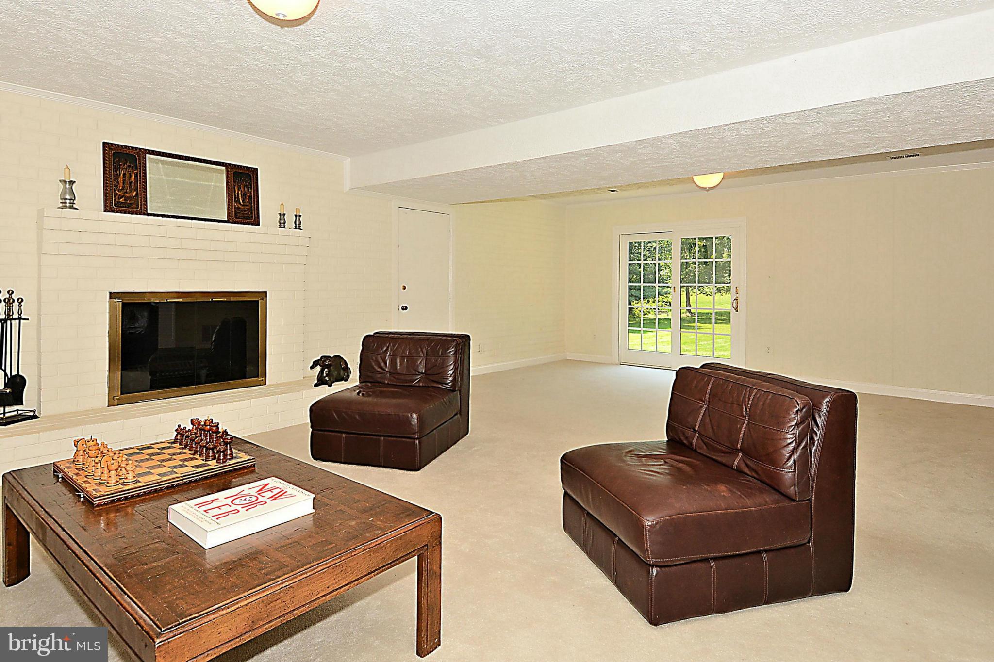 326 River Bend Road Great Falls, VA 22066 - Photo 10 of 13 Family Room