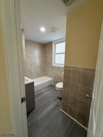 $2,600 | 251 Clinton Place, Newark, NJ 07112