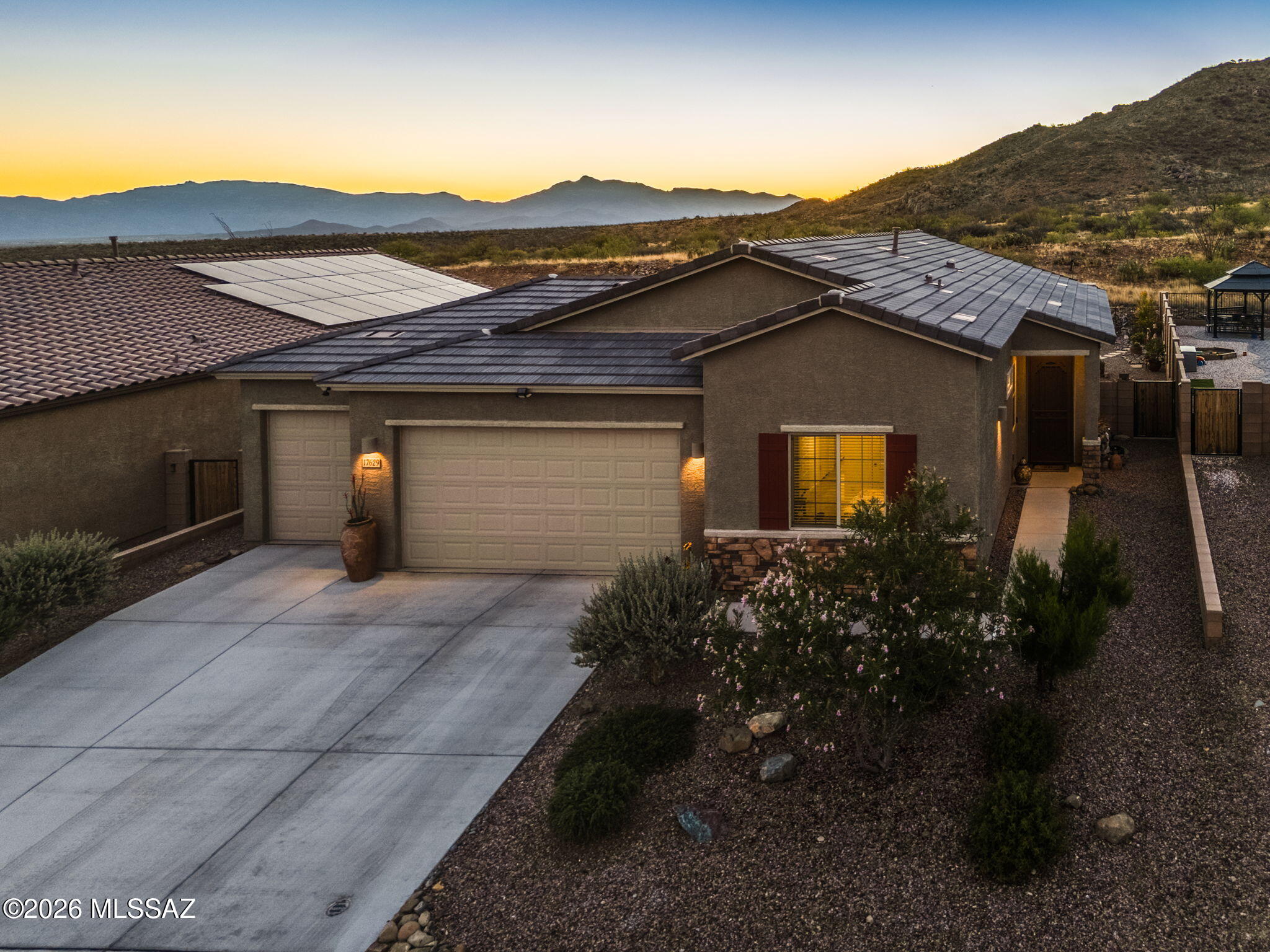 17629 South Ridgerunner Drive Vail, AZ 85641 - Photo 2 of 36 17629 S Ridgerunner Dr