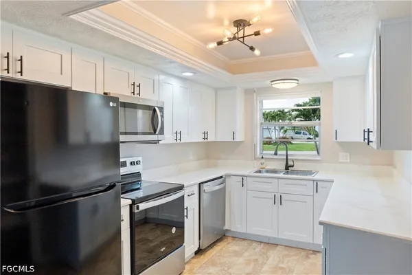 $175,000 | 834 Southeast 46th Street, Unit 1C, Cape Coral, FL 33904