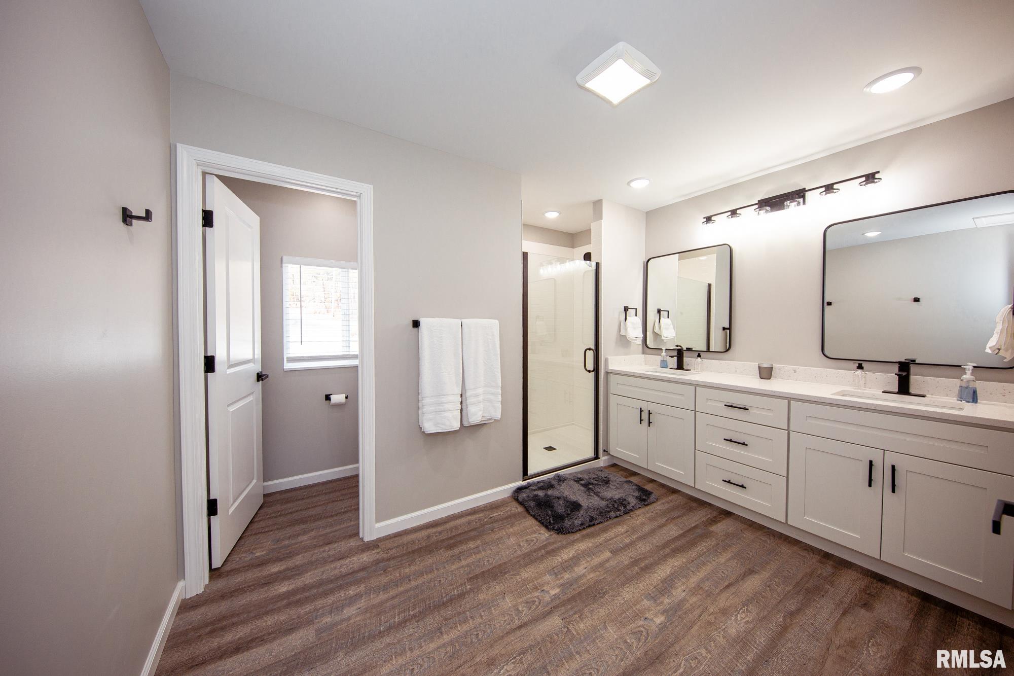 12147 Pebble Point Road Marion, IL 62959 - Photo 27 of 47