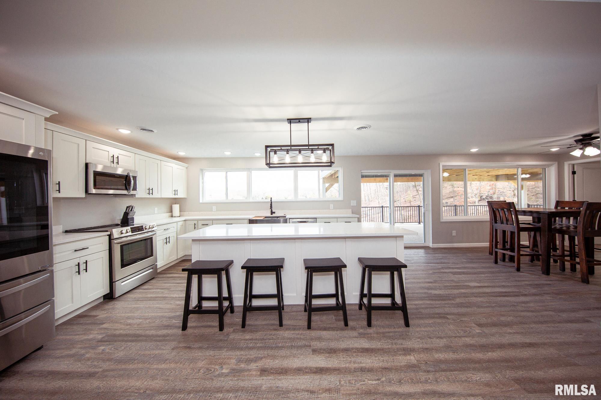 12147 Pebble Point Road Marion, IL 62959 - Photo 37 of 47