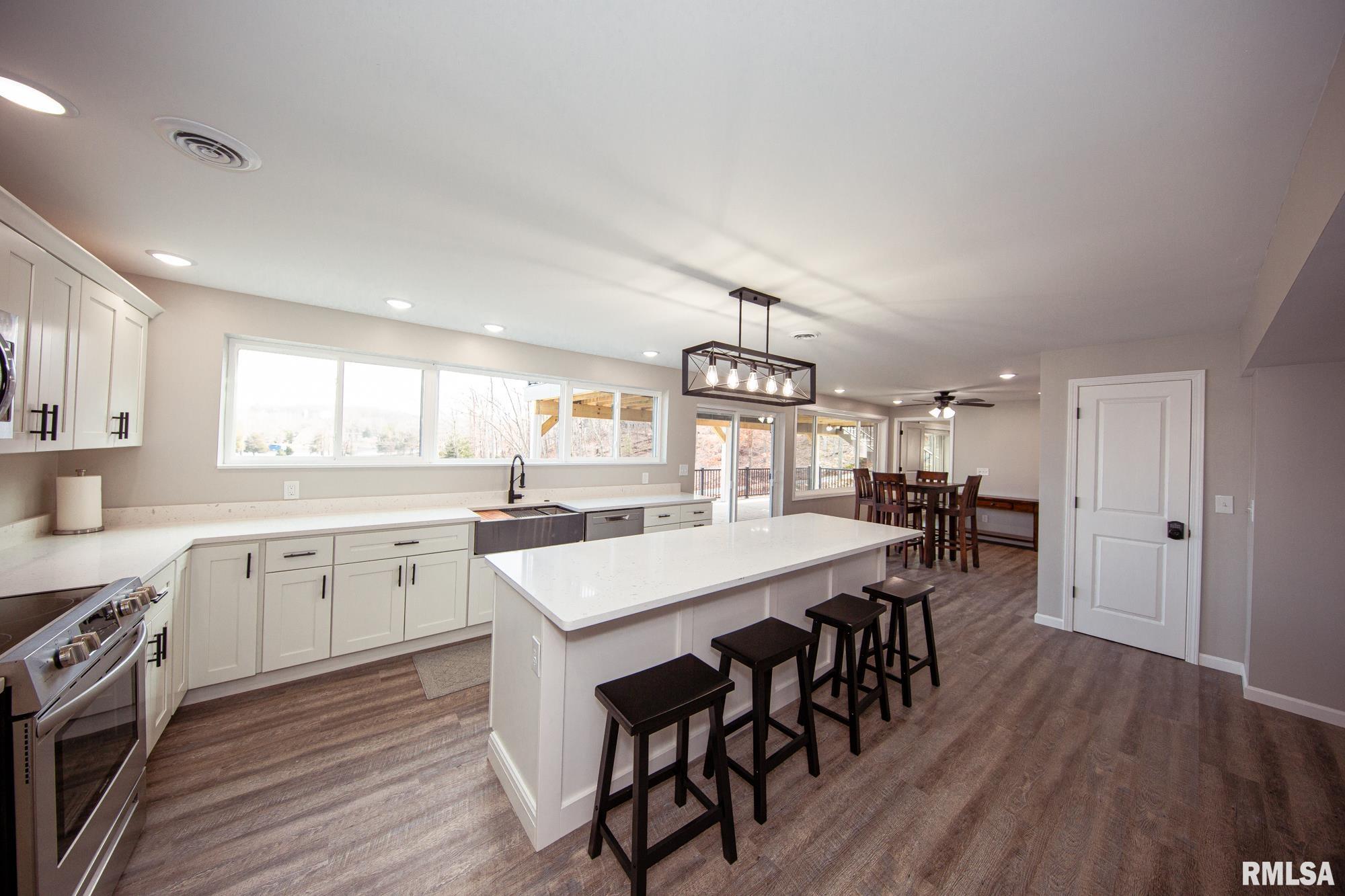 12147 Pebble Point Road Marion, IL 62959 - Photo 38 of 47