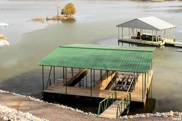 $695,000 | 12147 Pebble Point Road, Marion, IL 62959