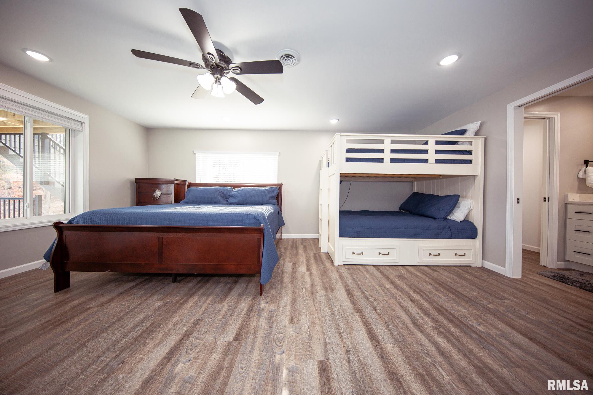 12147 Pebble Point Road Marion, IL 62959 - Photo 42 of 47