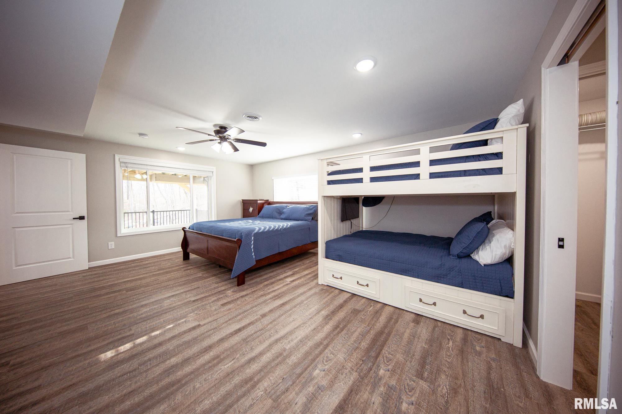 12147 Pebble Point Road Marion, IL 62959 - Photo 43 of 47