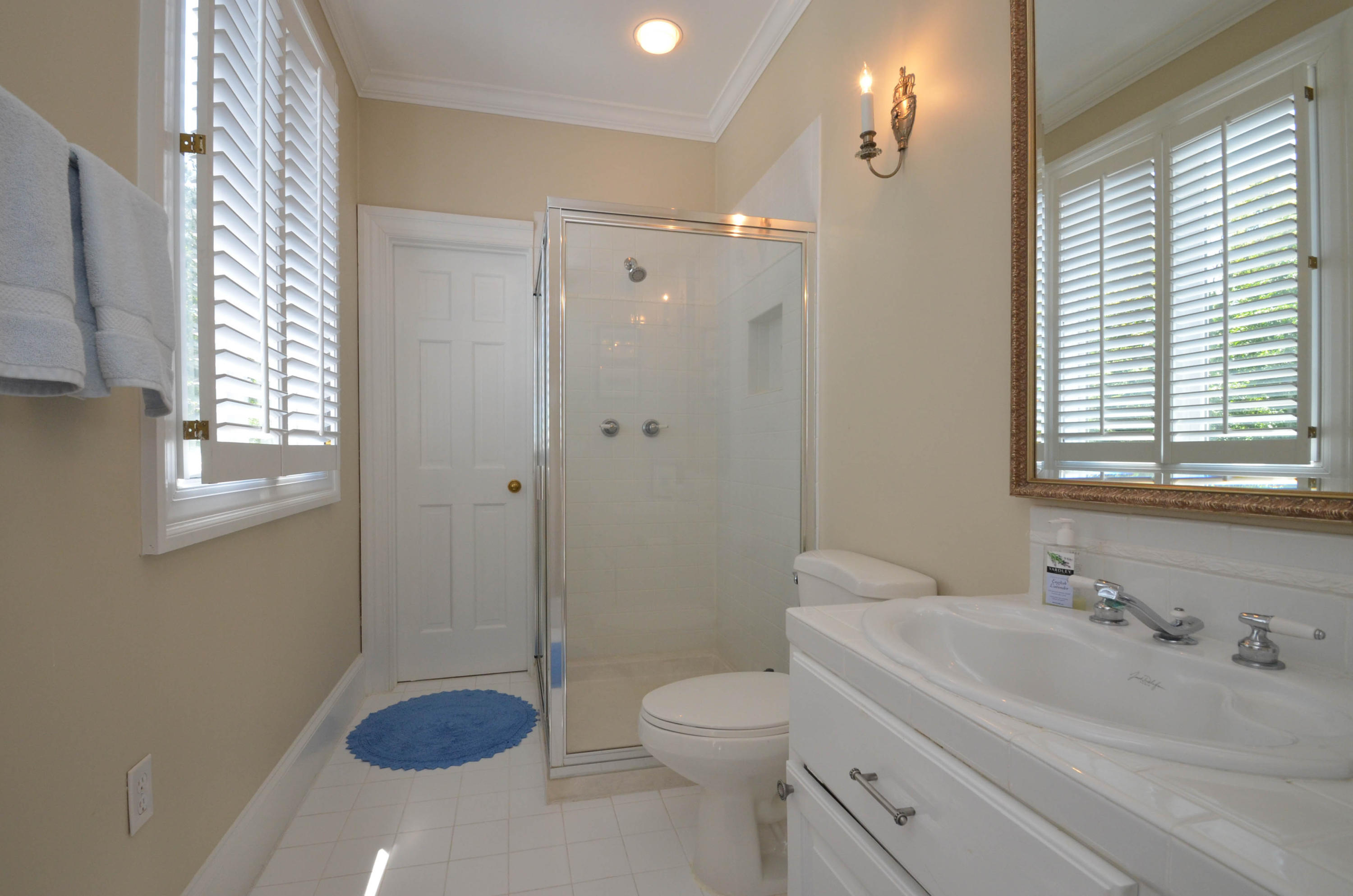 764 Caughman Point Lake Murray, SC 29070 - Photo 31 of 50 Guest Bathroom