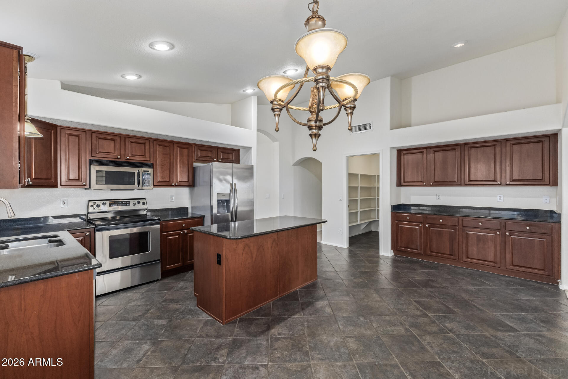3930 East Simpson Road Gilbert, AZ 85297 - Photo 10 of 33 16 - Simpson