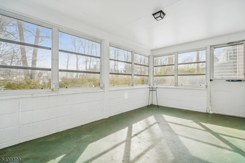 20 Archbridge Lane Springfield, NJ 07081 - Photo 29 of 36