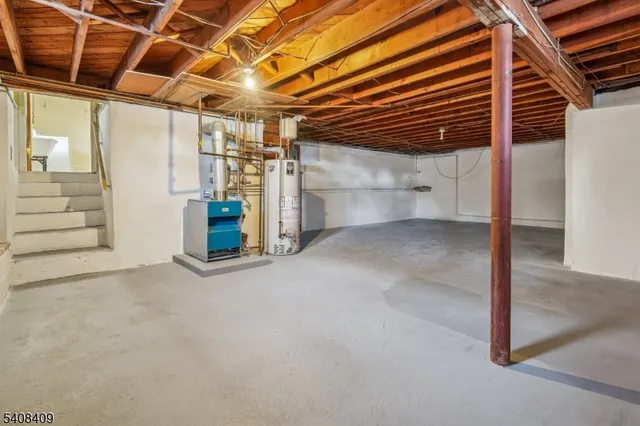 $735,000 | 20 Archbridge Lane, Springfield, NJ 07081