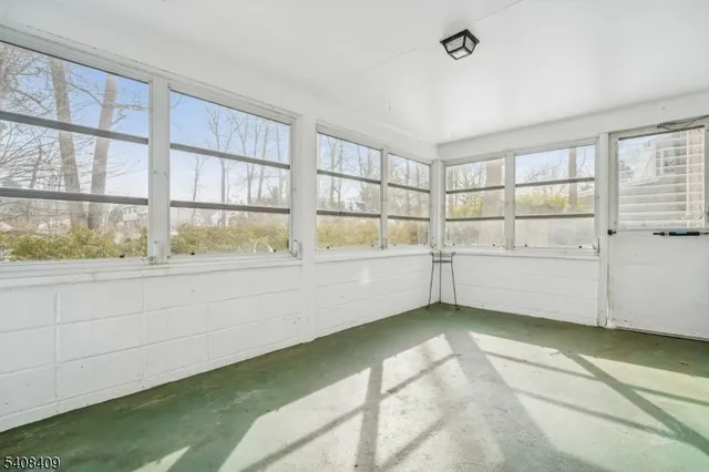 $735,000 | 20 Archbridge Lane, Springfield, NJ 07081