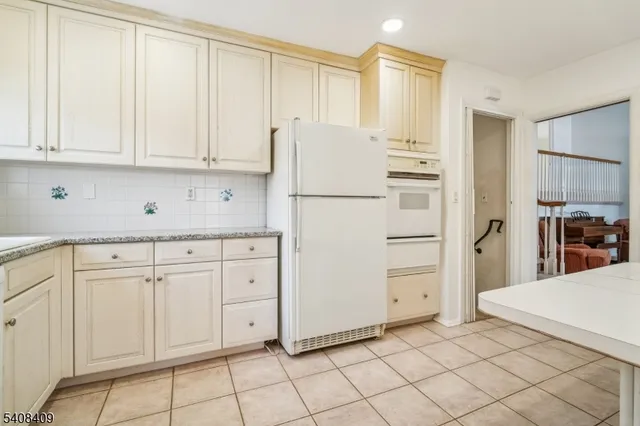 $735,000 | 20 Archbridge Lane, Springfield, NJ 07081