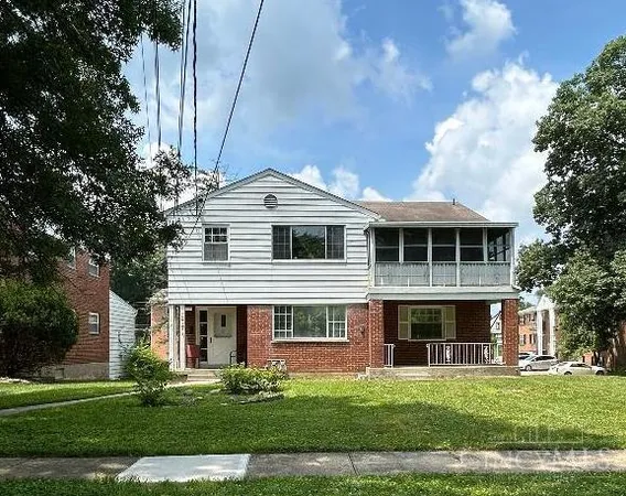 $1,400 | 1574 Oak Knoll Drive, Unit 1, North College Hill, OH 45224