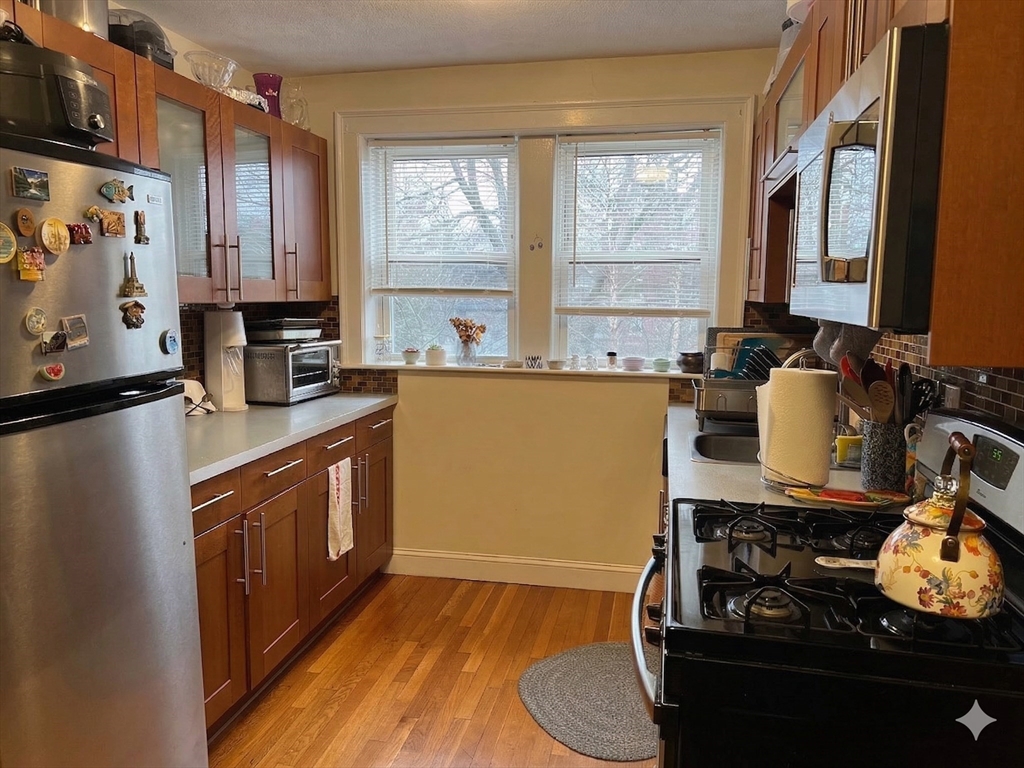 39 Day Street, Unit 22 Somerville, MA 02144 - Photo 6 of 12