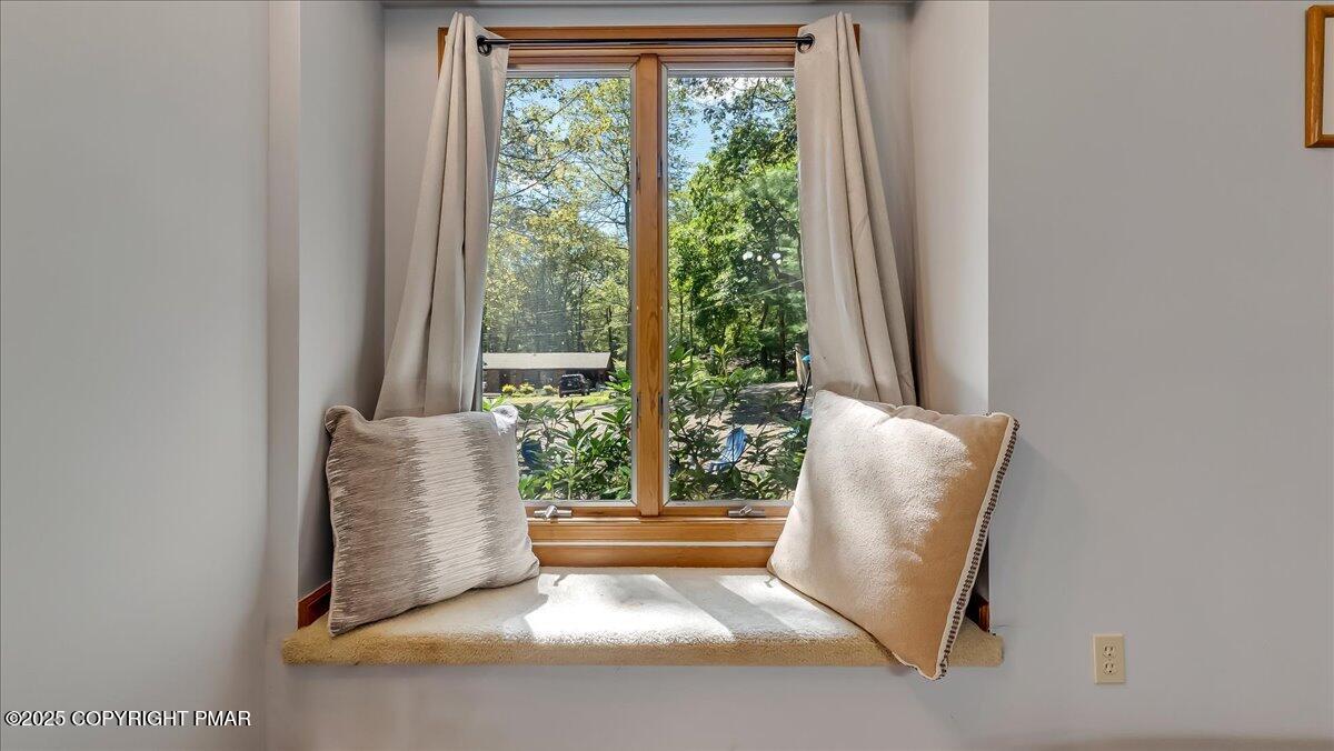 74 Split Rock Road Lake Harmony, PA 18624 - Photo 27 of 77 Bedroom 2