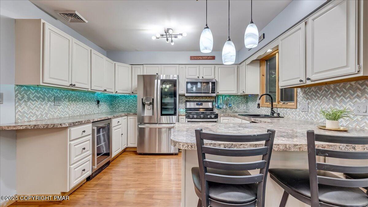 74 Split Rock Road Lake Harmony, PA 18624 - Photo 3 of 77 Kitchen