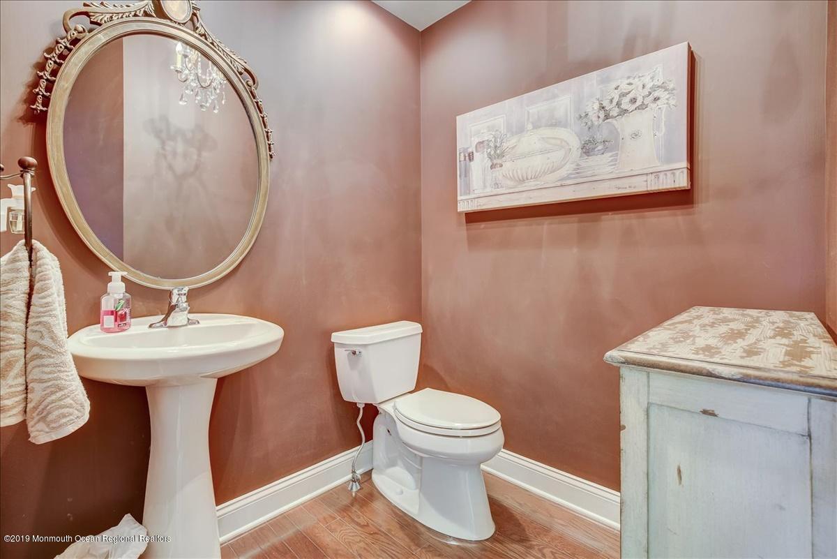 38 Great Bridge Road Freehold, NJ 07728 - Photo 23 of 42 23-Half Bath