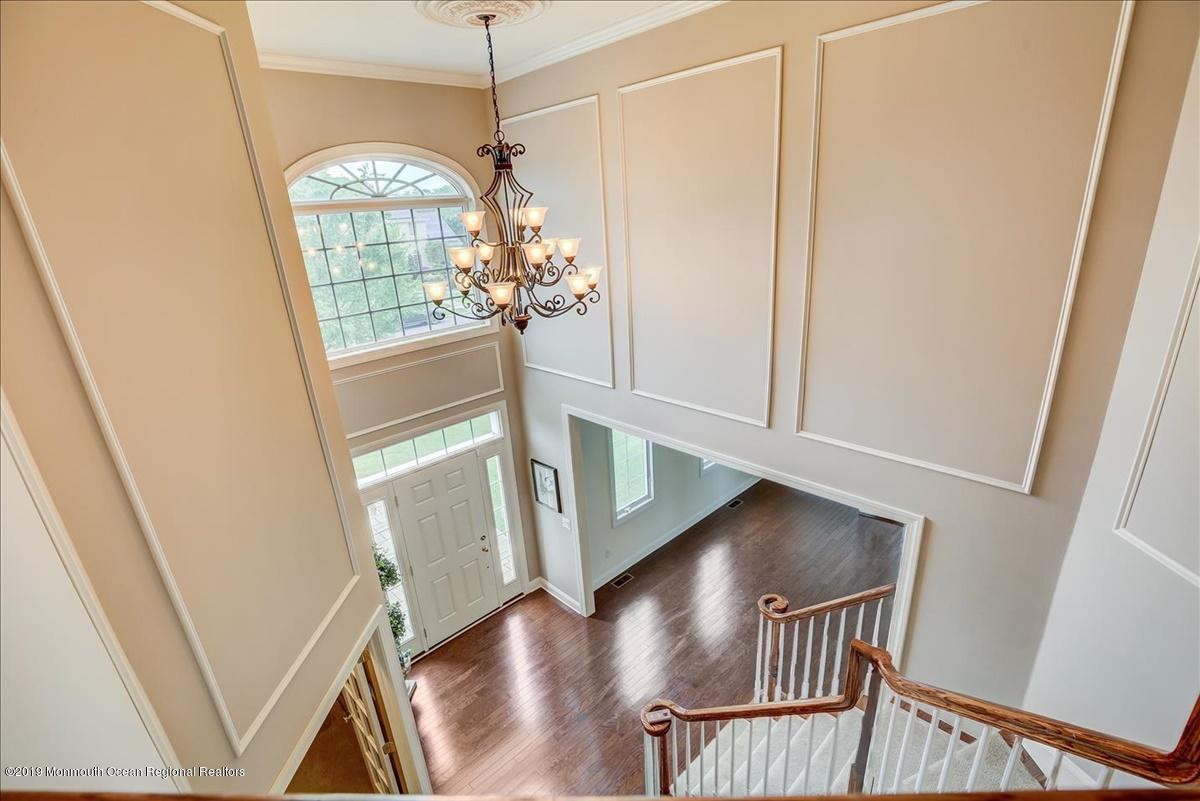 38 Great Bridge Road Freehold, NJ 07728 - Photo 24 of 42 24-Foyer