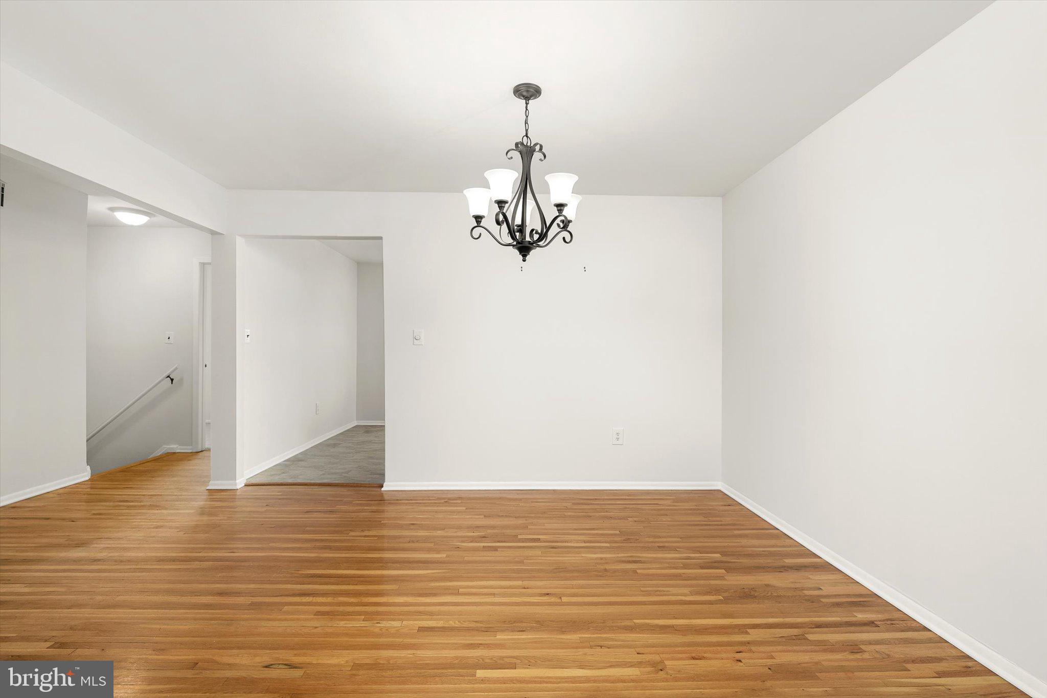 201 Silver Court Hamilton, NJ 08690 - Photo 21 of 27 a view of a livingroom with wooden floor