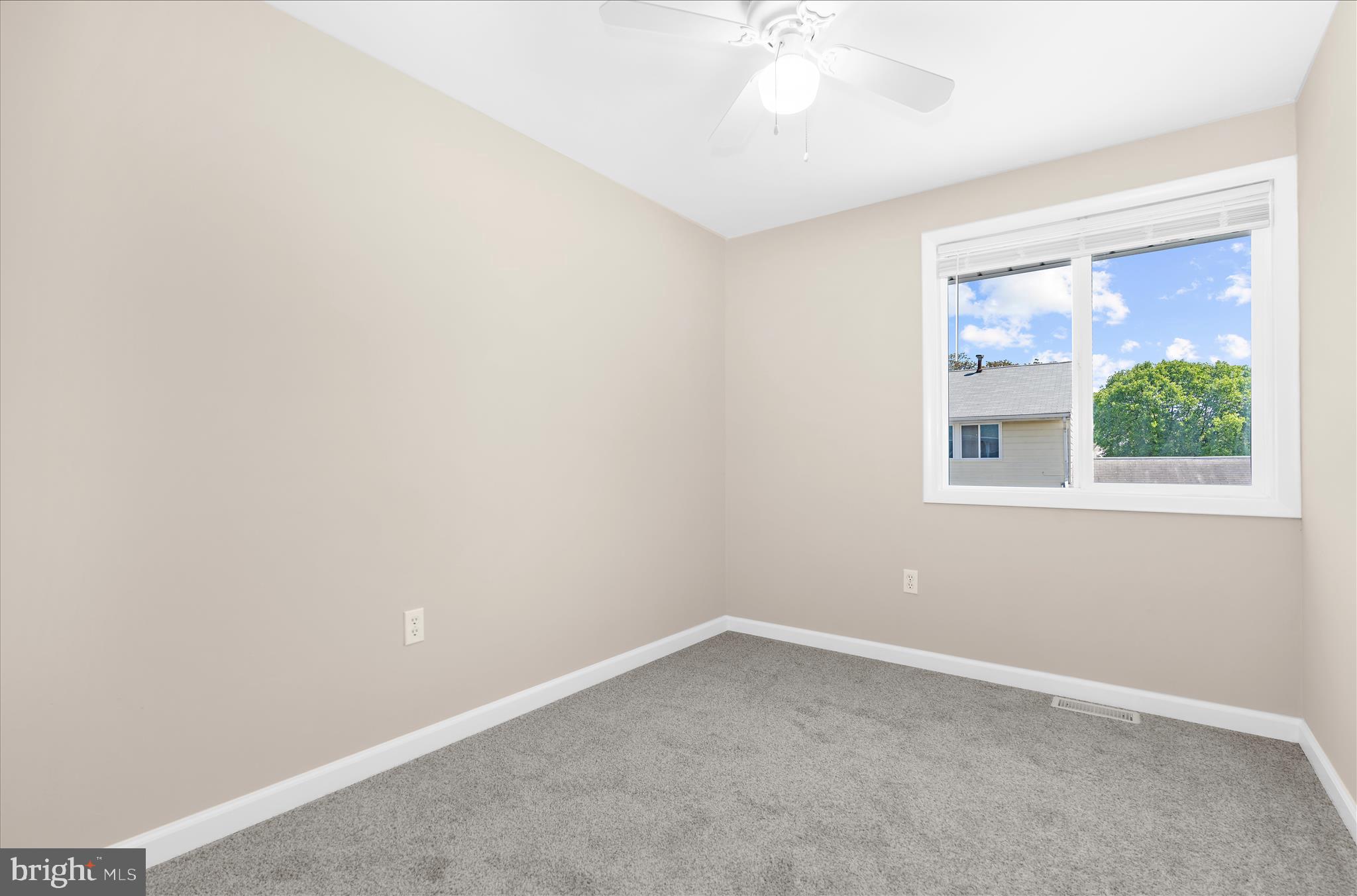 137 Arundel Road Pasadena, MD 21122 - Photo 26 of 55