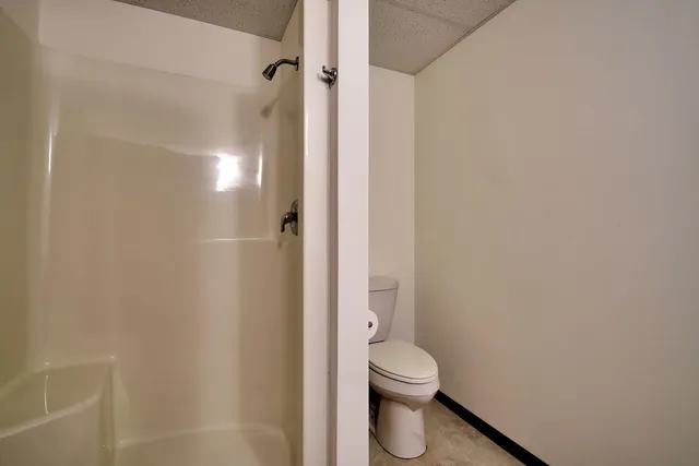 $319,900 | 800 Chief Kewaskum Place, Kewaskum, WI 53040