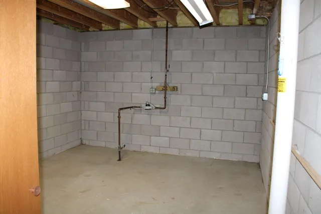 $319,900 | 800 Chief Kewaskum Place, Kewaskum, WI 53040