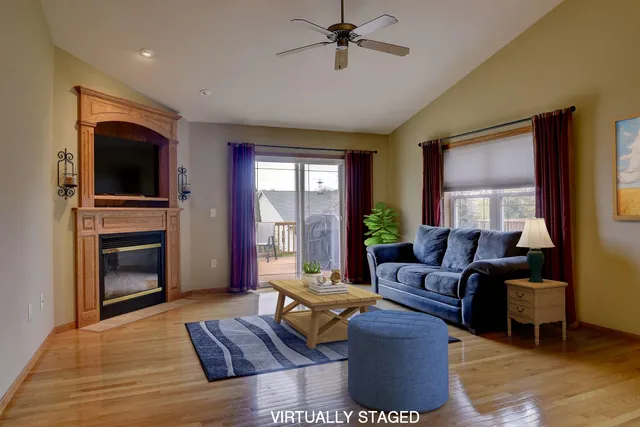 $319,900 | 800 Chief Kewaskum Place, Kewaskum, WI 53040