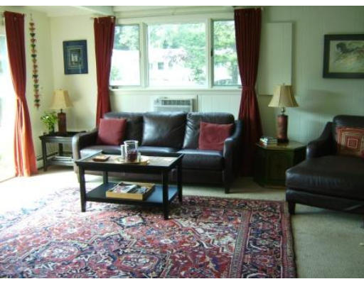 27 Curwen Road Peabody, MA 01960 - Photo 10 of 17 Gallery Image 10