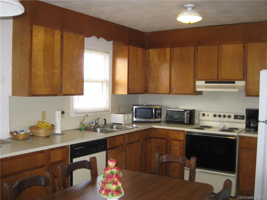 2159 Rover Street Newton, NC 28658 - Photo 5 of 21 Gallery Image 5
