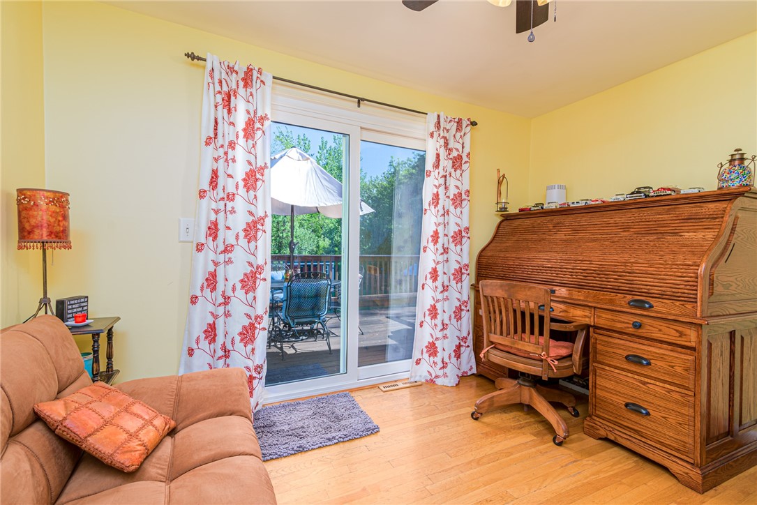 62 Hornbeam Drive Cranston, RI 02921 - Photo 21 of 50